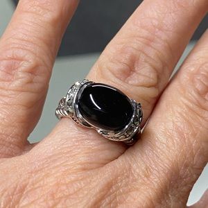 Black onyx ring